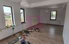 Vila cu 4 camere de vanzare  in Brebu