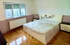 Apartament cu 3 camere, zona Podgoria - 3