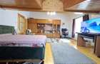 Apartament 3 camere la casa curte pivnita parcare zona Centrala - 4