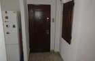 Vand  apartament de 3 camere decomandat in Deva, etaj 2, zona Micro 15, - 5