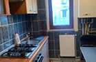Etaj 2 - Dacia Bicaz , ap 2 camere, liber