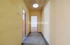 2 camere decomandate, Banat – etaj 2, centrală proprie, zonă excelentă