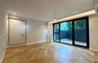 Duplex 4 camere cu gradina //  200 mp + curte 150mp // Straulesti