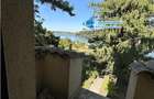 Vila stil florentin pe malul lacului,teren4500mp iesire la lac de 17ml