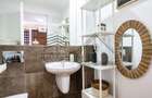 [VIDEO] 4City North | Apt exclusivist | Vedere curtea interioara | Lux - 16