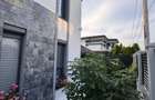 Casă modernă de vanzare - 4