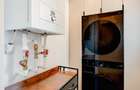 Unicat în Blocul Florentin: 3 camere, 2 băi, renovat integral cu designer - 15