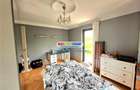 Vila stil florentin pe malul lacului,teren4043mp iesire la lac de 25ml - 29