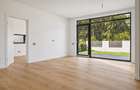 Casa langa padure, lot generos, finsaje premium