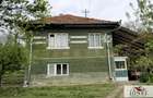 Vanzare casa in Almasu Mare -2650 mp teren - 1