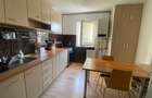 Apartament cu 3 camere decomandate , Grigorescu , 67 mp , str J.J.Rousseau