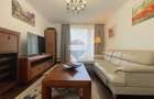 Apartament cu 3 camere de închiriat în zona Tractorul