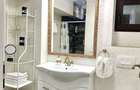 Apartament 3 camere 95 mp. RENOVAT Loc Parcare 2 Balcoane CETATE M-uri View Parc - 13