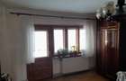 Vând apartament cu 3 camere, central - 6