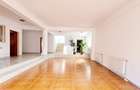 Pod Grant - Vila /315mp/ 6 camere/ Showroom / It/ Creatie/ Medical - 2