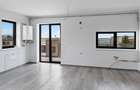 Apartament 3 camere la etajul 2 | Terasa privata 70m | Vedere frontală spre Lac - 8