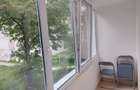 Dau în chirie apartament cu 3 camere  - 1