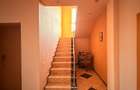 Vilă Spațioasă cu 5 Camere - 360.000 euro- Zona Girocului - 17