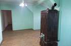 Apartament 3 camere liber la vanzare zona Central - 2