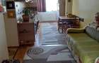Apartament 3 camere si loc de parcare zona Lupeni - 2