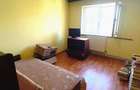 Apartament 3 camere conf 1 decomandat zona Centru - 3