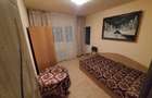 Vând apartent 3 camere - 3
