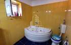 Casa individuala,4 camere,2 bai,garaj,Calea Aradului - 26