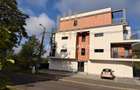 Apartament 3 camere parter cu gradina privata zona Grivitei - 1