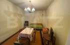 Casa de 284 mp, impartit in 3 apartamente, teren 503 mp, Grivitei Comision 0%! - 3