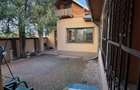 Casa cu teren de 526 mp in zona Lupeni - 13