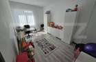 Spațiu comercial de inchiriat, format din 4 apartamente, 250 mp, zona Dva. Nord - 15