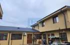 Comision 0 Casa de vanzare 3 camere pe Str. Miron Costin