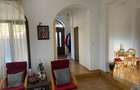 Resedinta deosebita,constr 2012,parc Carol 10min,7 camere,7 bai,2 locuri parcare - 1
