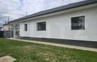 Casa 2 camere, 120 mp -7.8 ari teren . Lazuri - 1