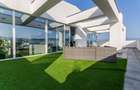 Penthouse 244 mp, et 17 , 3 camere, Prelungirea Bld Mihai Viteazu