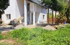 Casă spațioasă, de vanzare, cu 10 camere, 200 mp, zona semicentrala - 3
