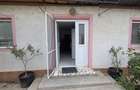 Schitu,casa si teren 547/17 stradal,3 minute de gara,pret 72000 euro - 9