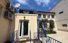 Spatiu comercial la casa - Tomis II - 2.000 euro/luna (pret fix) - 1