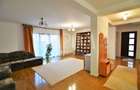 Casa 4 camere de vanzare in Floresti - 1