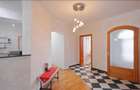 Vila Băile Felix 414mp/3556mp 7dorm 5bai 3 bucătării  vie+cramă livadă filigorie