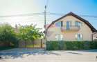 De vânzare casă cu 3 corpuri de clădire și teren de 771 mp, Sântandrei - 1