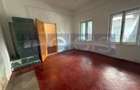DE VANZARE CASA INTERBELICA  – 3 CAMERE - METROU STEFAN CEL MARE - 1