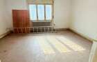 Casă de vânzare în zona Centrală -71 mp utili + 385 mp teren–150.000 € - 4