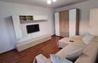 Apart 2 camere, decomandat, mobilat, utilat,zona centrala, etaj 3 - 1