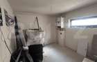Casa de vanzare, 214 mp, teren 458 mp, zona Dezmir