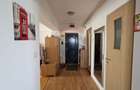 Apartament cu 3 camere decomandat de vânzare Burdujeni, Suceava - 7
