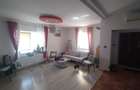 Casa Km 4-5 doua familii - 10