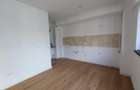 REA1019539 Apartament cu 3 camere singur pe etaj Polona