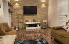 Apartament 3 camere, etaj 1/4, zona Podu Ros