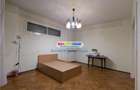 Unirii apartament 7 camere,suprafata utila 198 mp,stare bună
